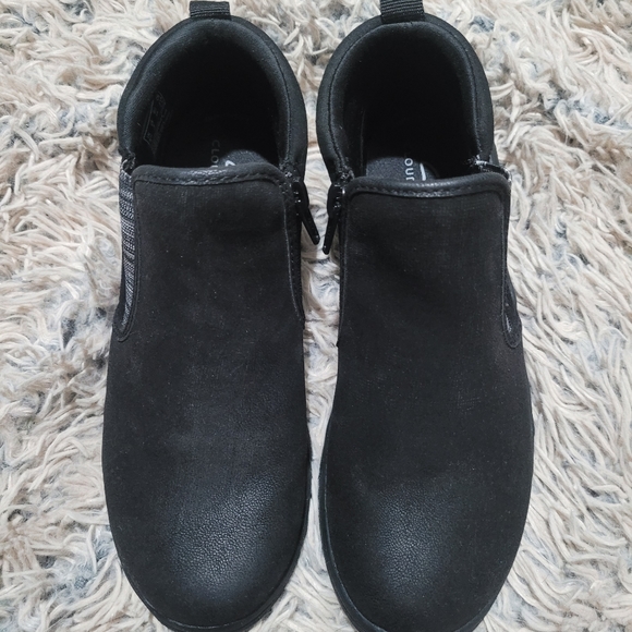 Clarks walking shoes - Picture 4 of 4